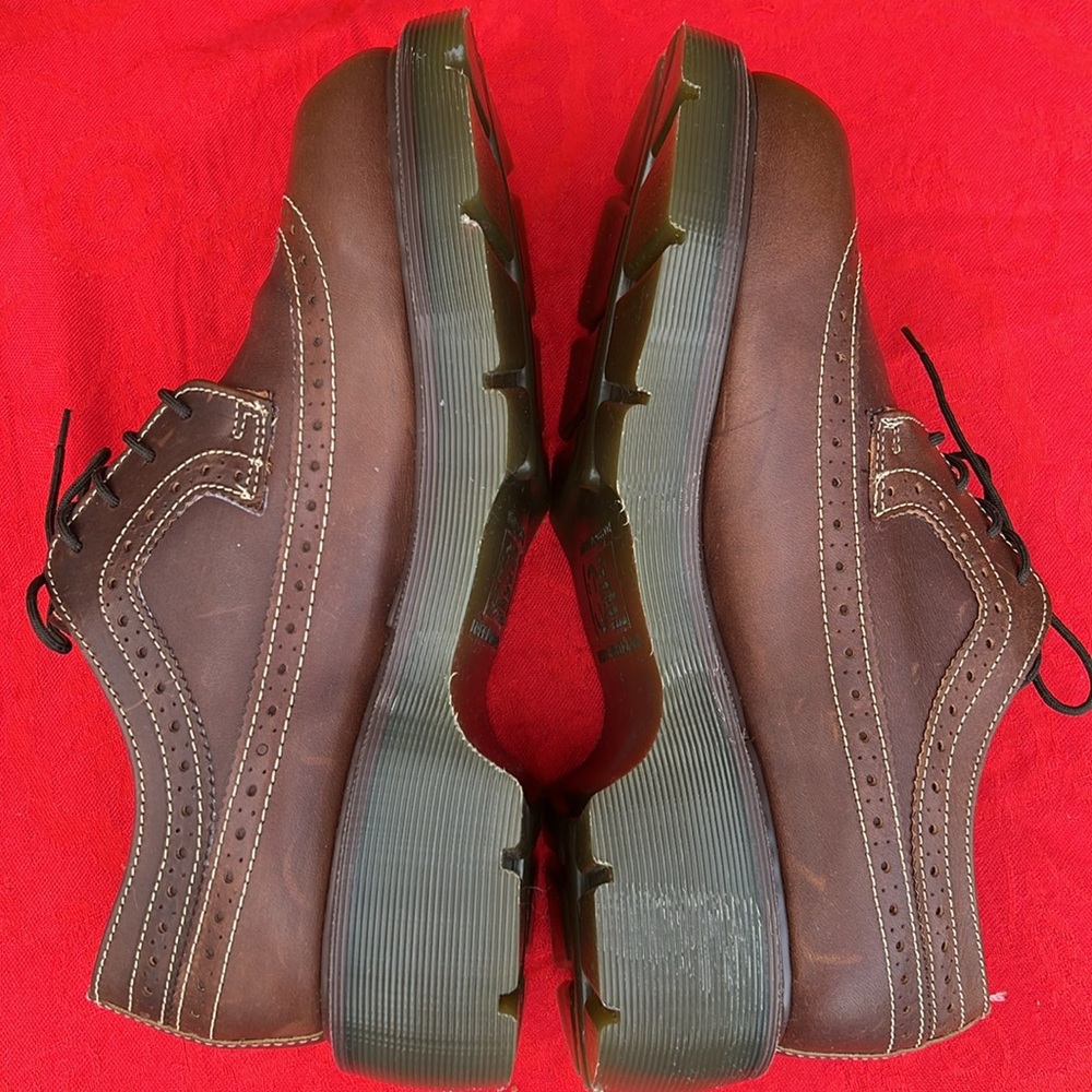 🏴 Vintage Dr. Martens MIE Platform Babydoll Brogue Brown Wingtips UK 7 - Picture 13 of 17